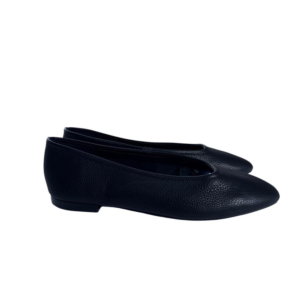 Aerosoles Black Pebbled Leather Flats Size 9.5 Basic Everyday Durable NEW